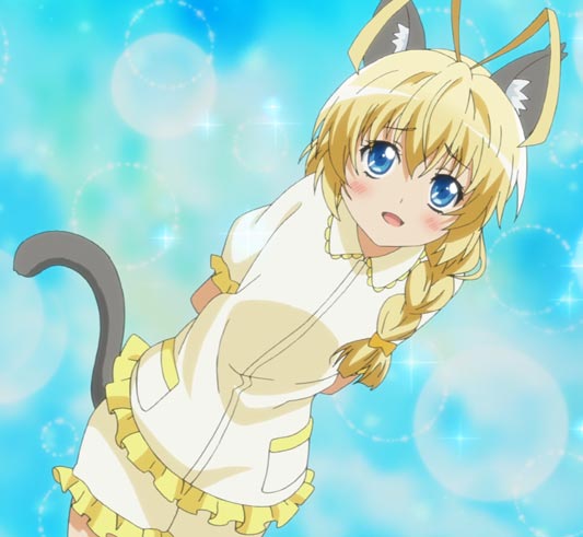 Hasuta ハス太, cosplaying as a cat boy, with "cat ears," nekomimi 猫耳 and tail.