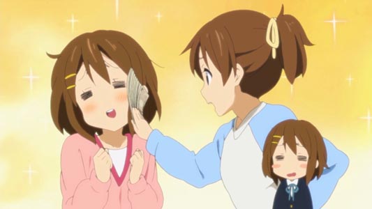 Hirasawa Yui 平沢唯, Hirasawa Ui 平沢憂, example of closed eyes drawn using parallel horizontal lines.