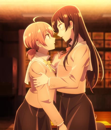 Koito Yuu 小糸侑, Nanami Touko 七海燈子, a couple from a yuri 百合 anime.